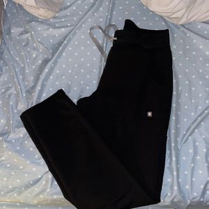 Figs yola skinny scrub pants